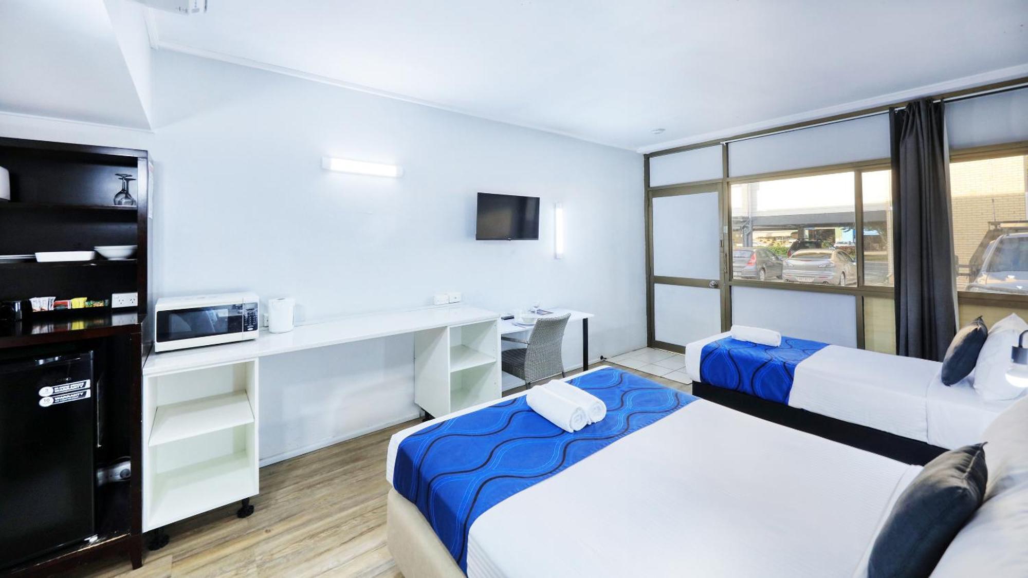 Tropical Gateway Motor Inn Rockhampton Exterior foto