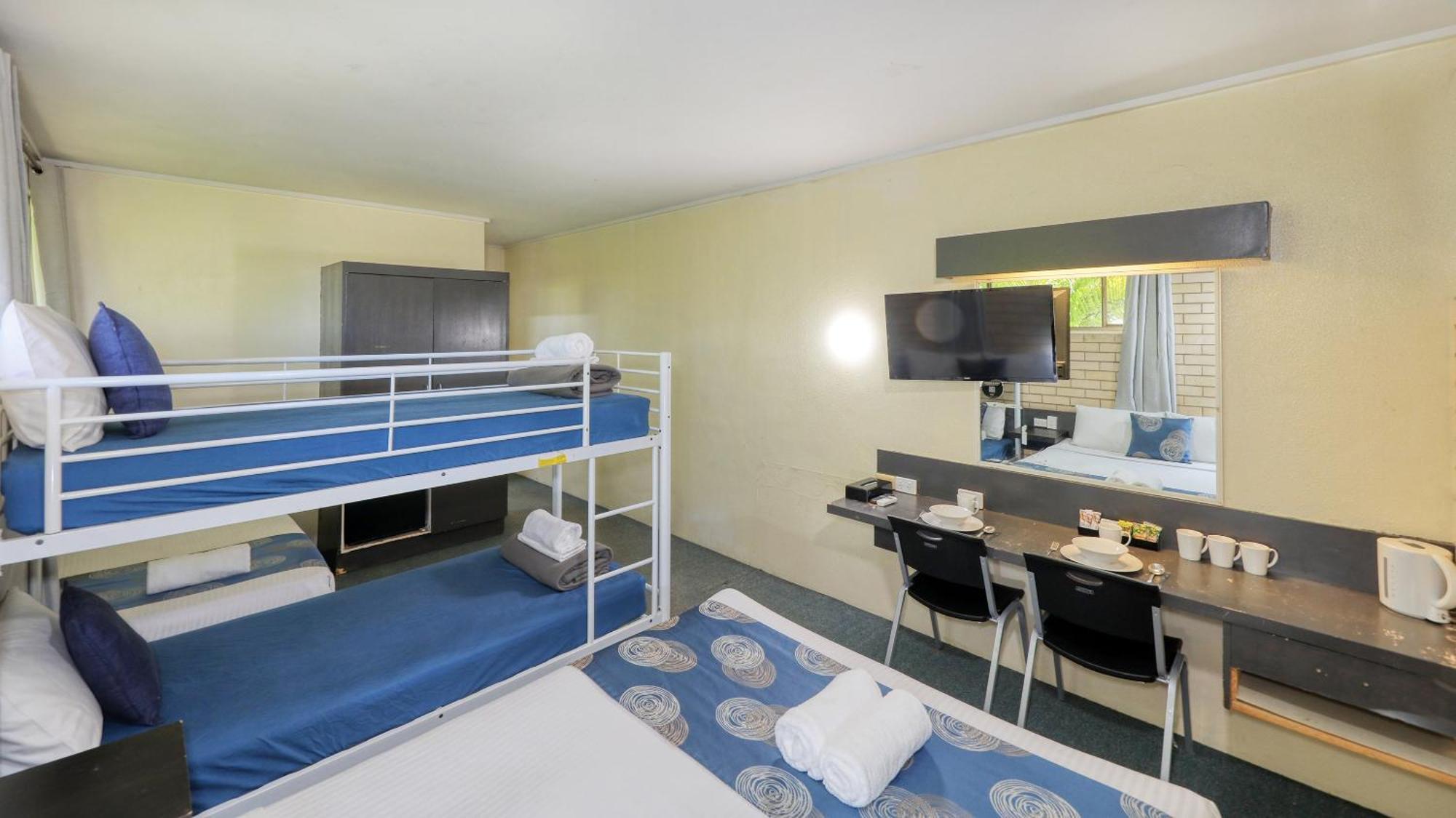 Tropical Gateway Motor Inn Rockhampton Exterior foto